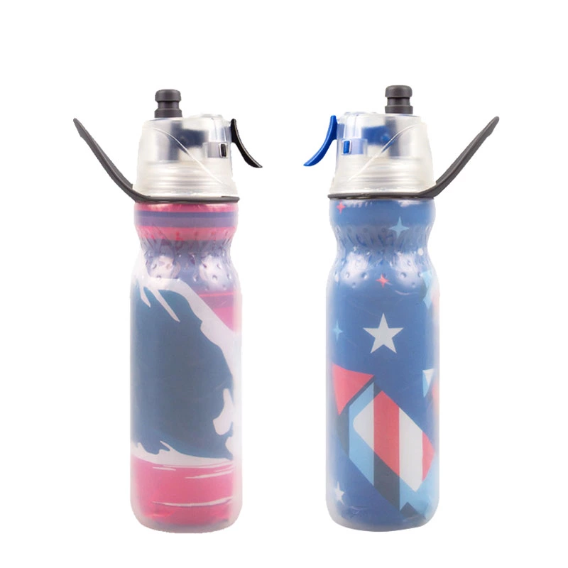 Cycling water bottle with spray lid